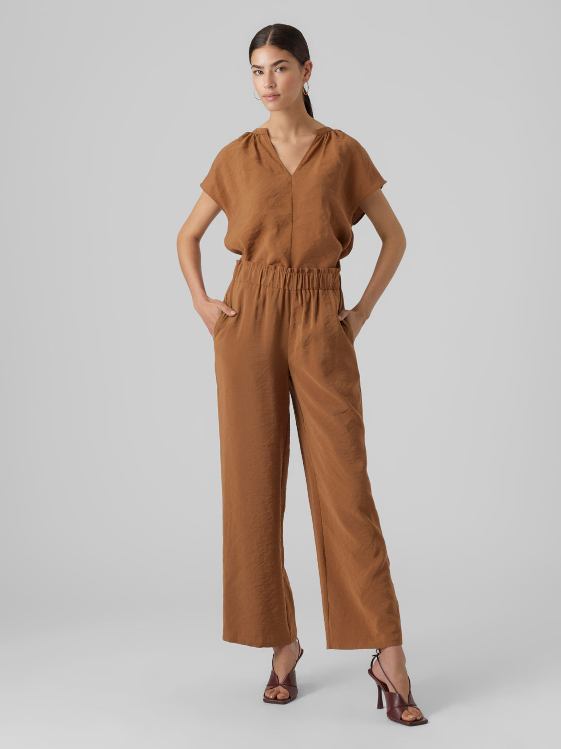 VMQUEENY Top - Toffee