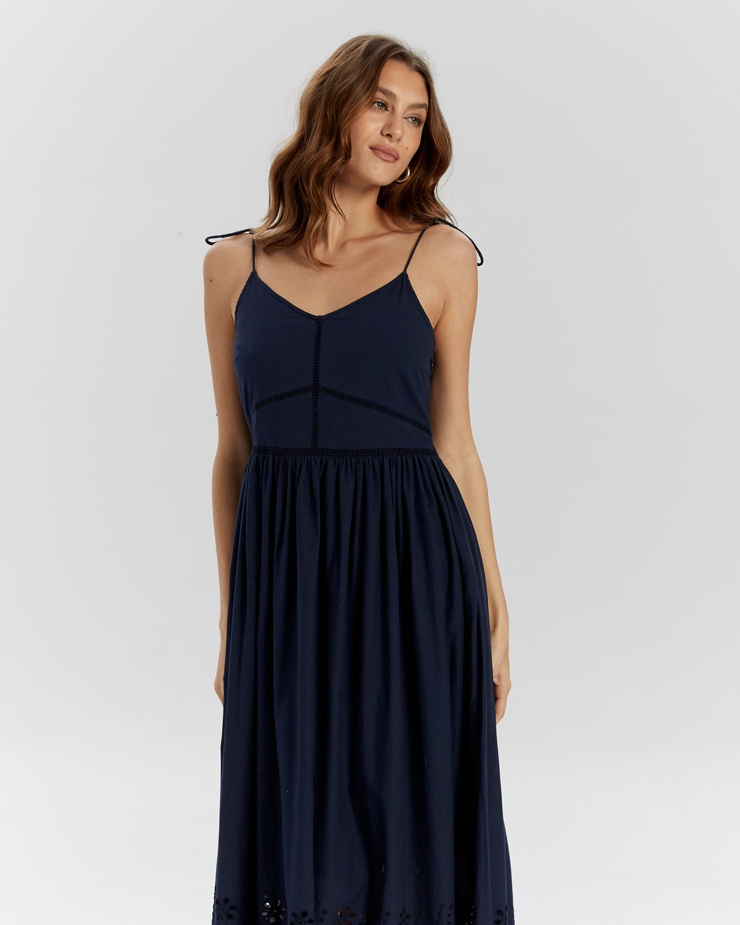 YASLUMIA Strap Maxi Dress