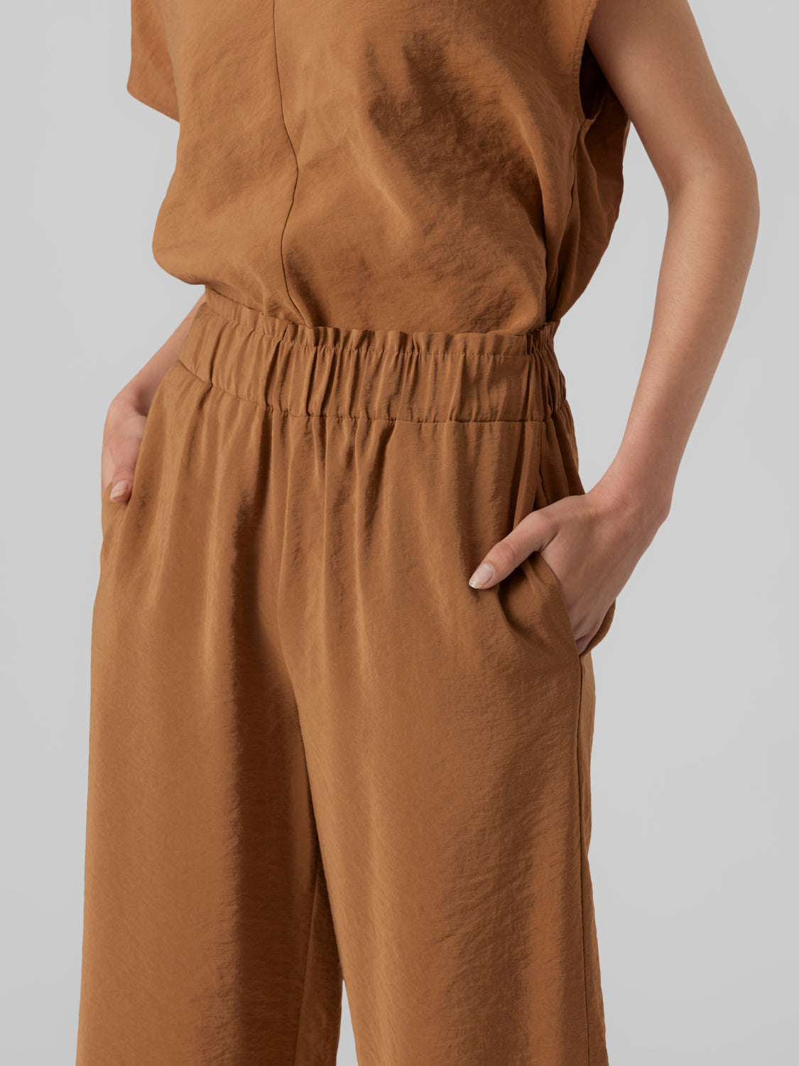 VMQUEENY Trousers - Toffee