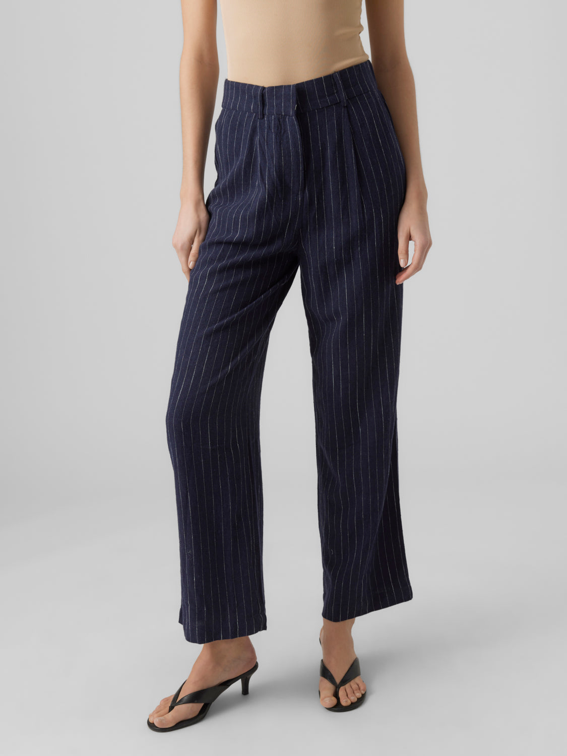 VMVERA Wide leg trousers - Navy Blazer