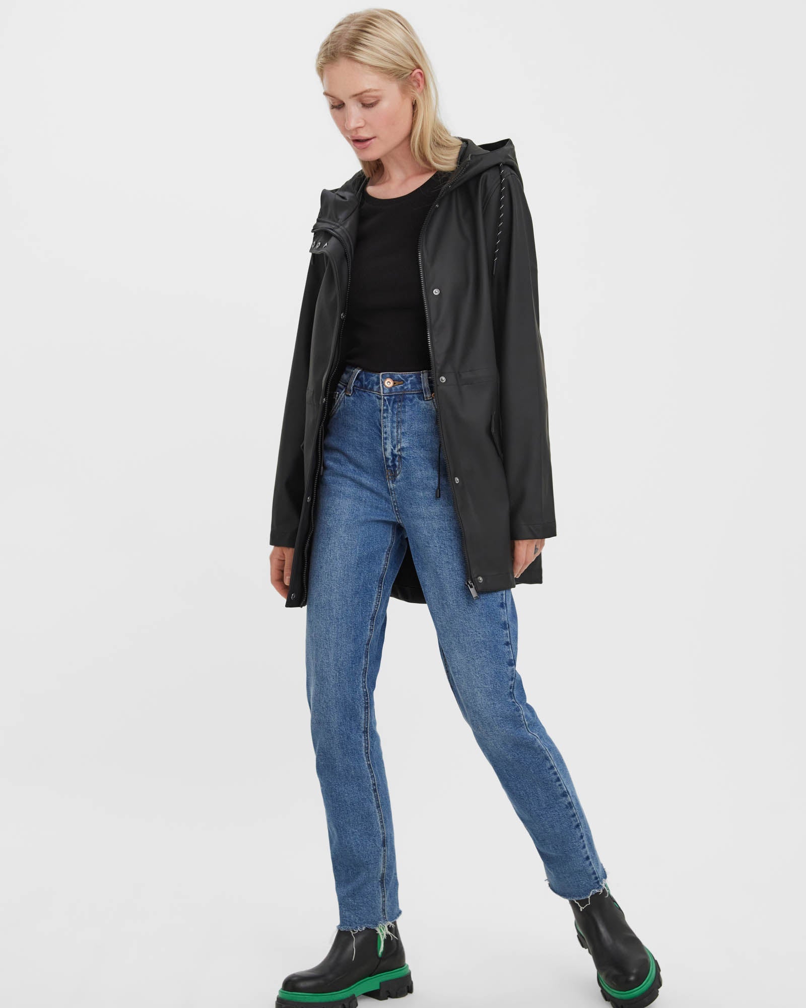 VMMALOU RAIN JACKET