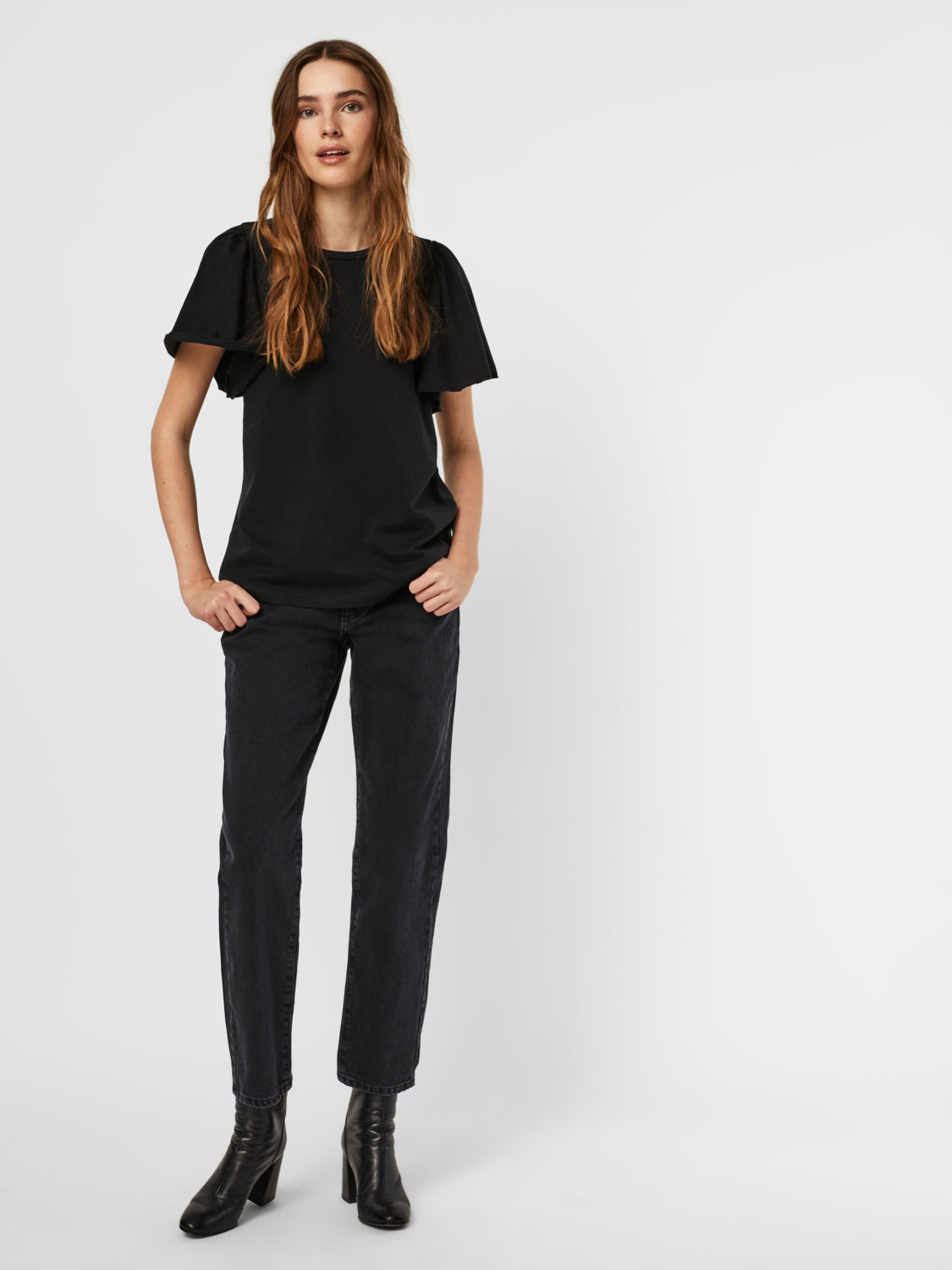 VMONELLA T-shirt - Black