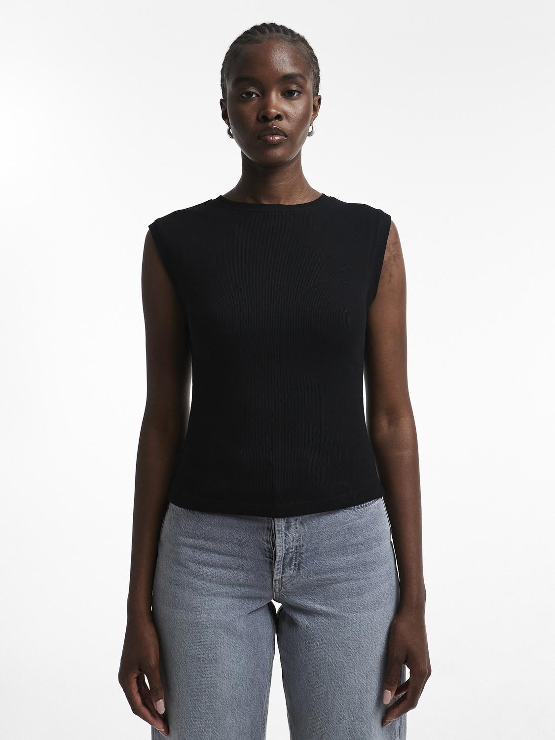 TSADELA Top - Black