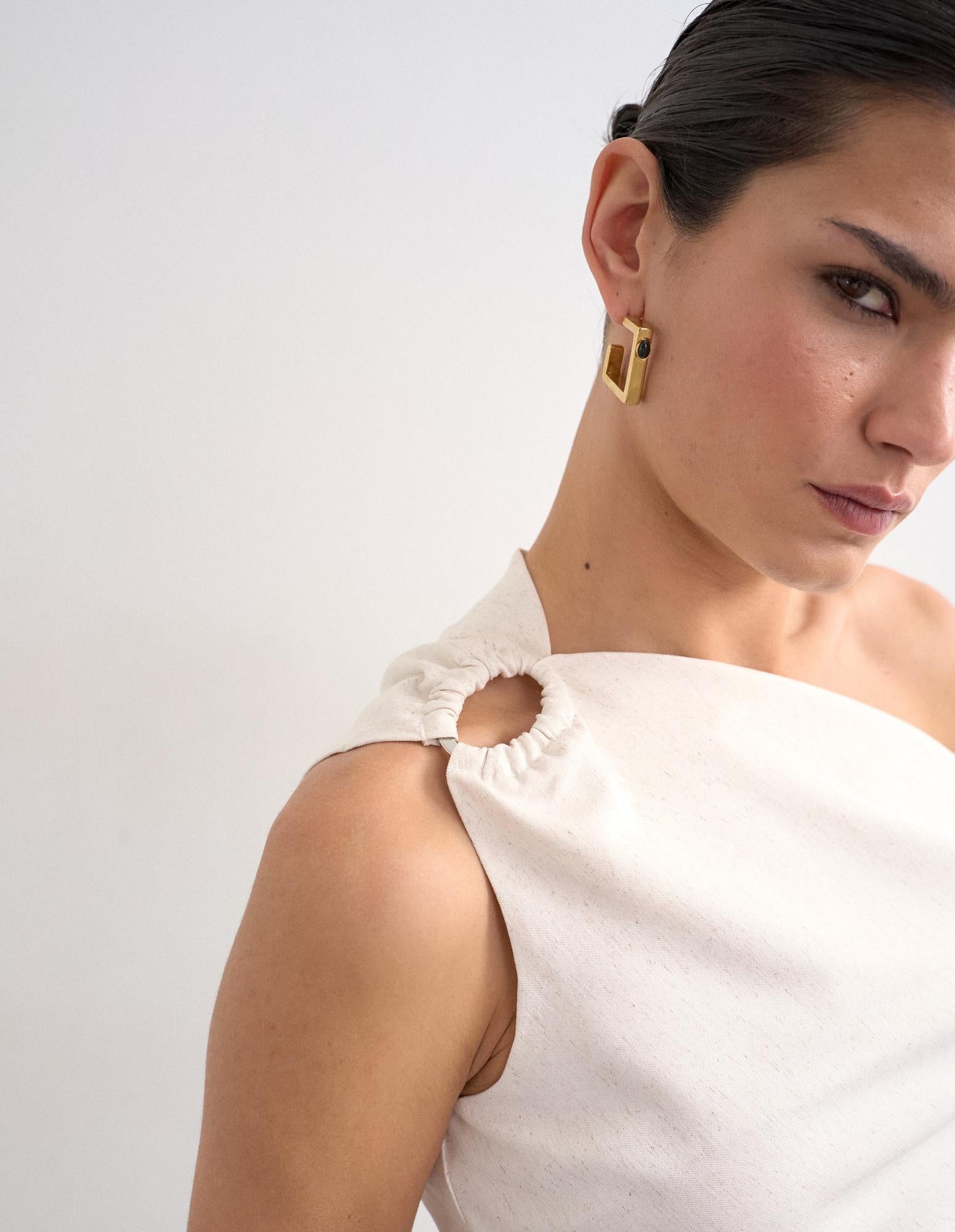 TSTALULA OFF SHOULDER TOP