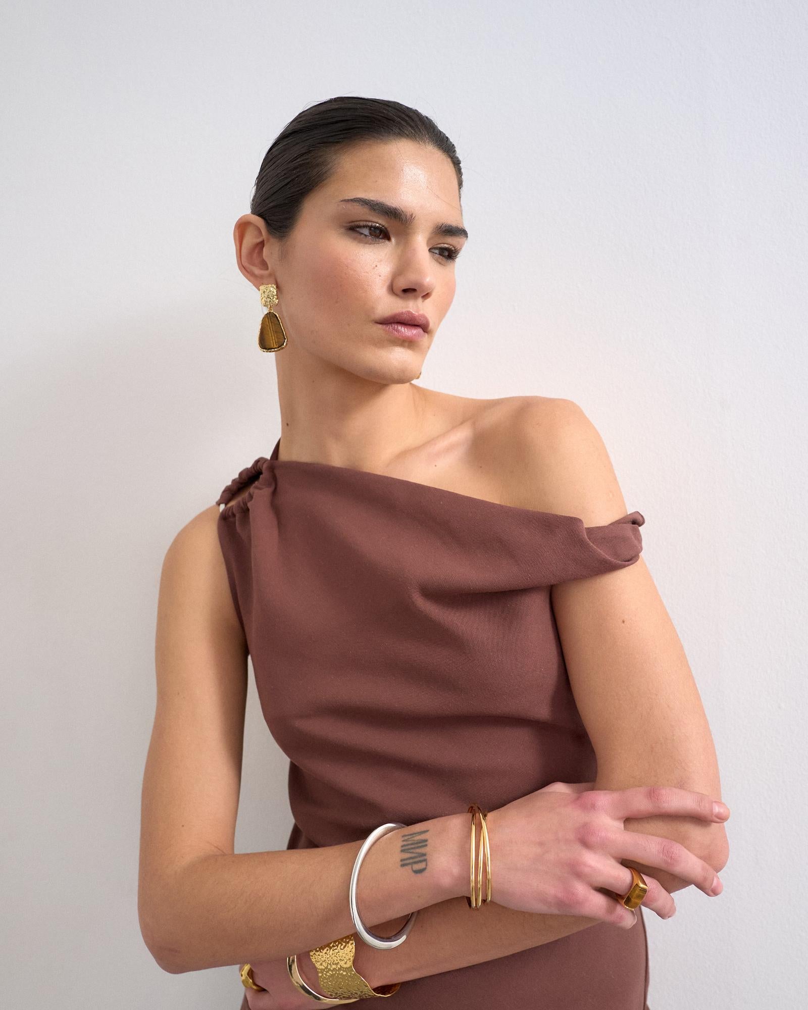 TSTALULA OFF SHOULDER TOP