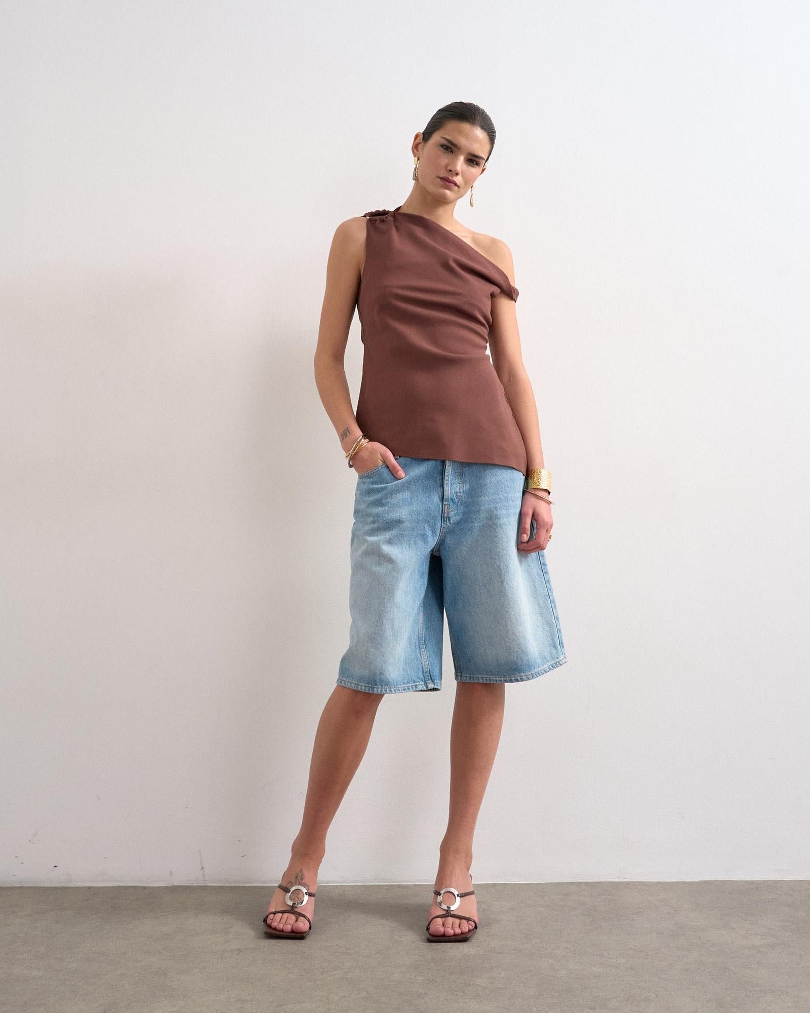 TSTALULA OFF SHOULDER TOP