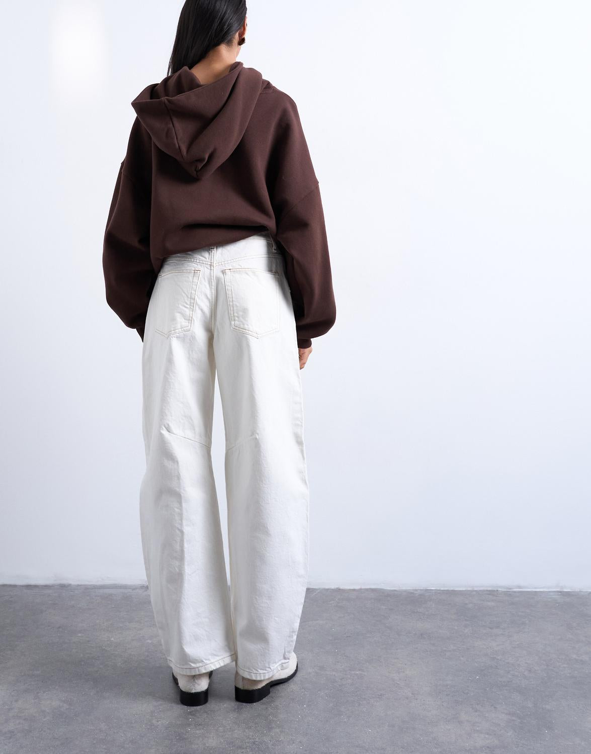 TSBARREL JEANS