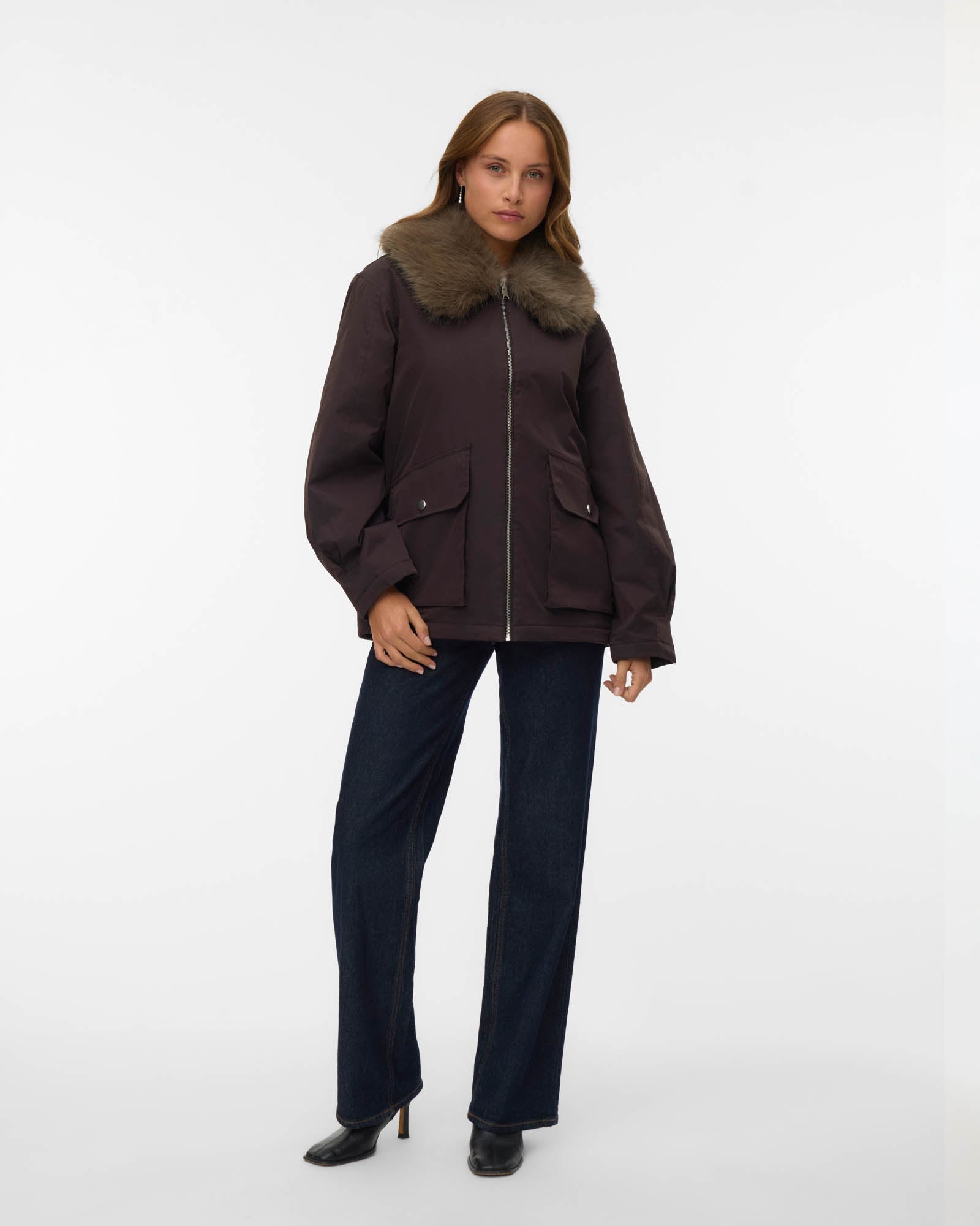 VMSEOUL SHORT JACKET