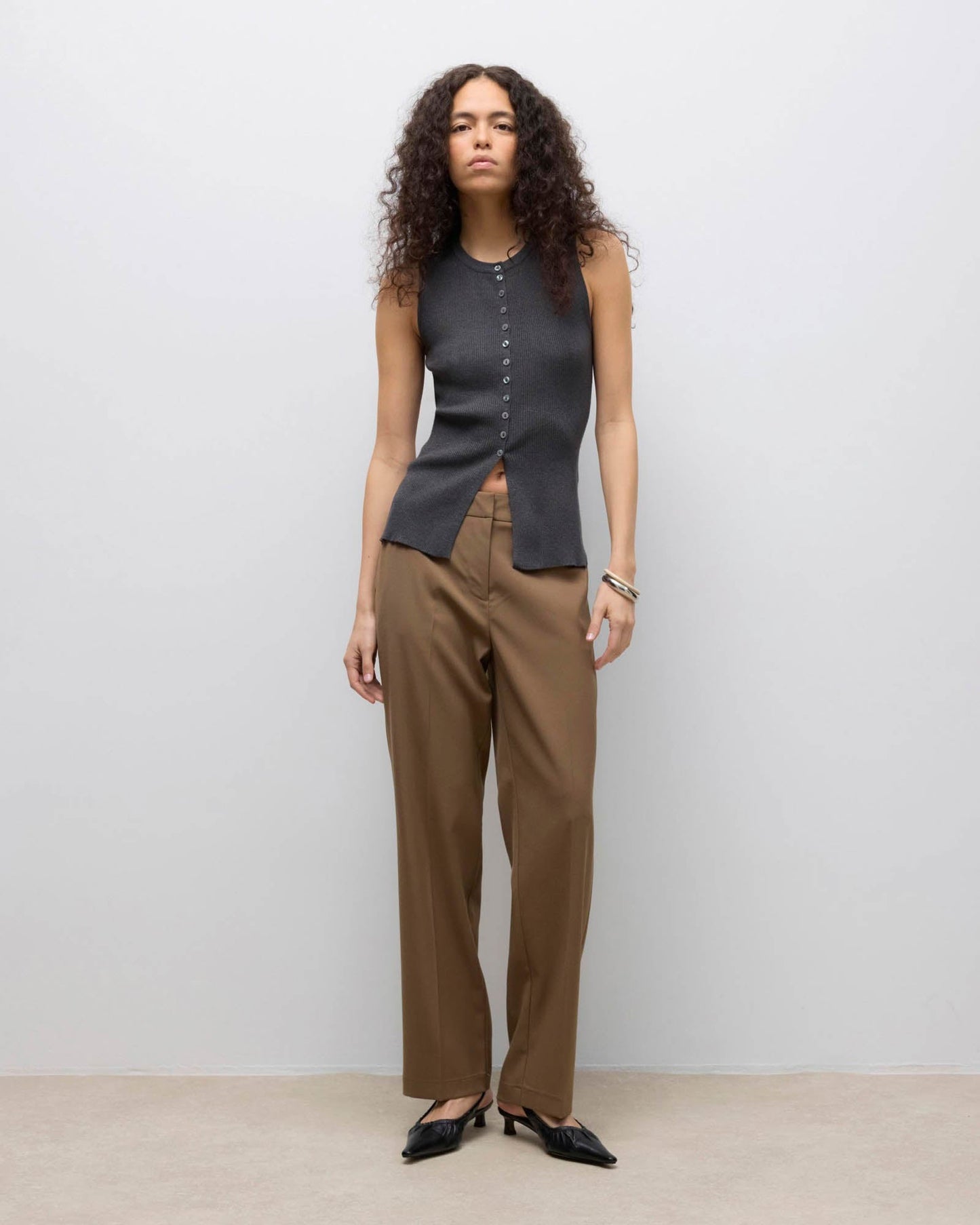 AWUKINO KNIT VEST
