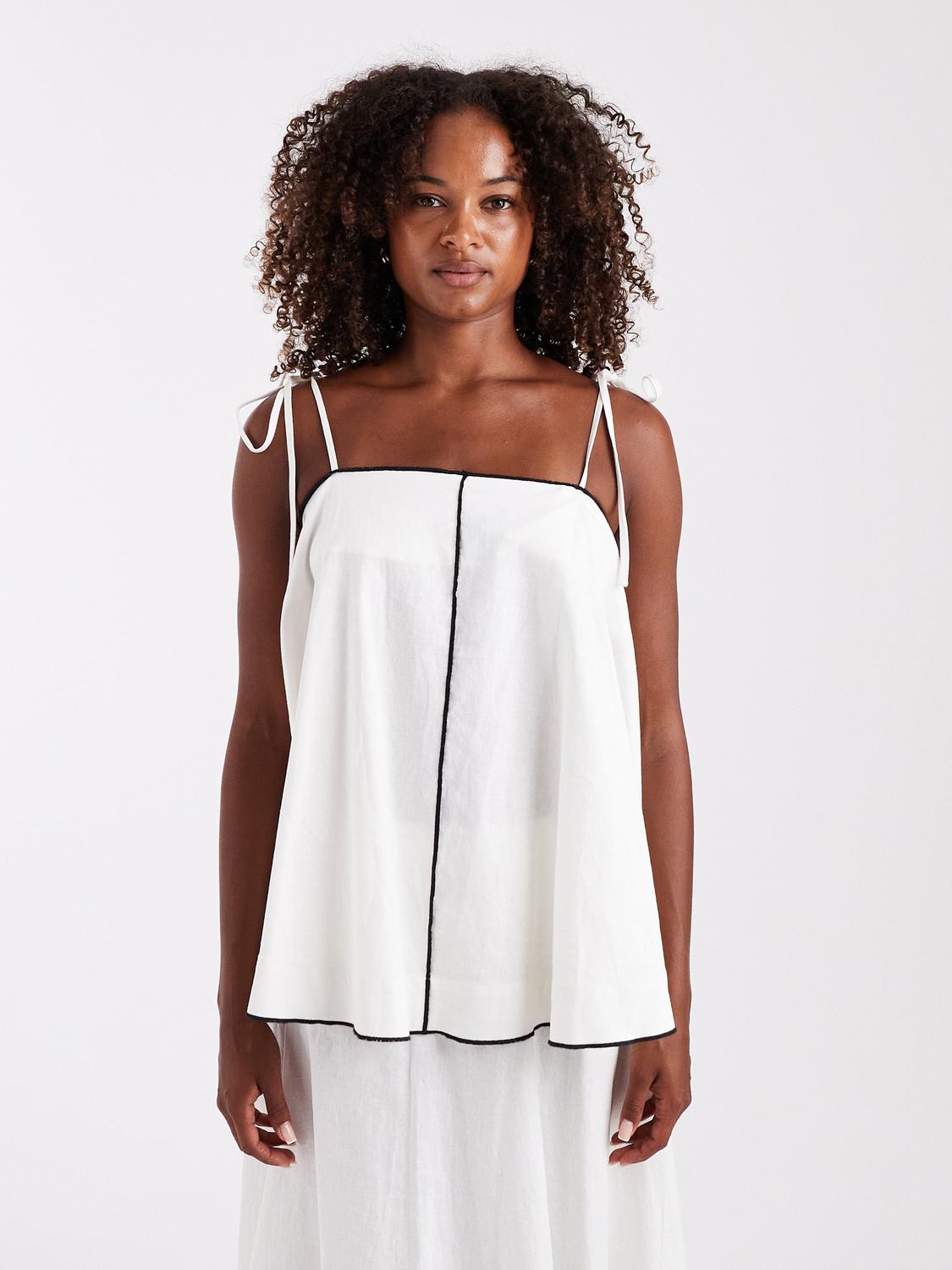 TSCARO Top - Snow White